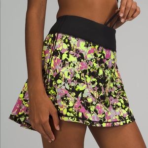 Lululemon Pace Rival Skirt Size 6 NWT